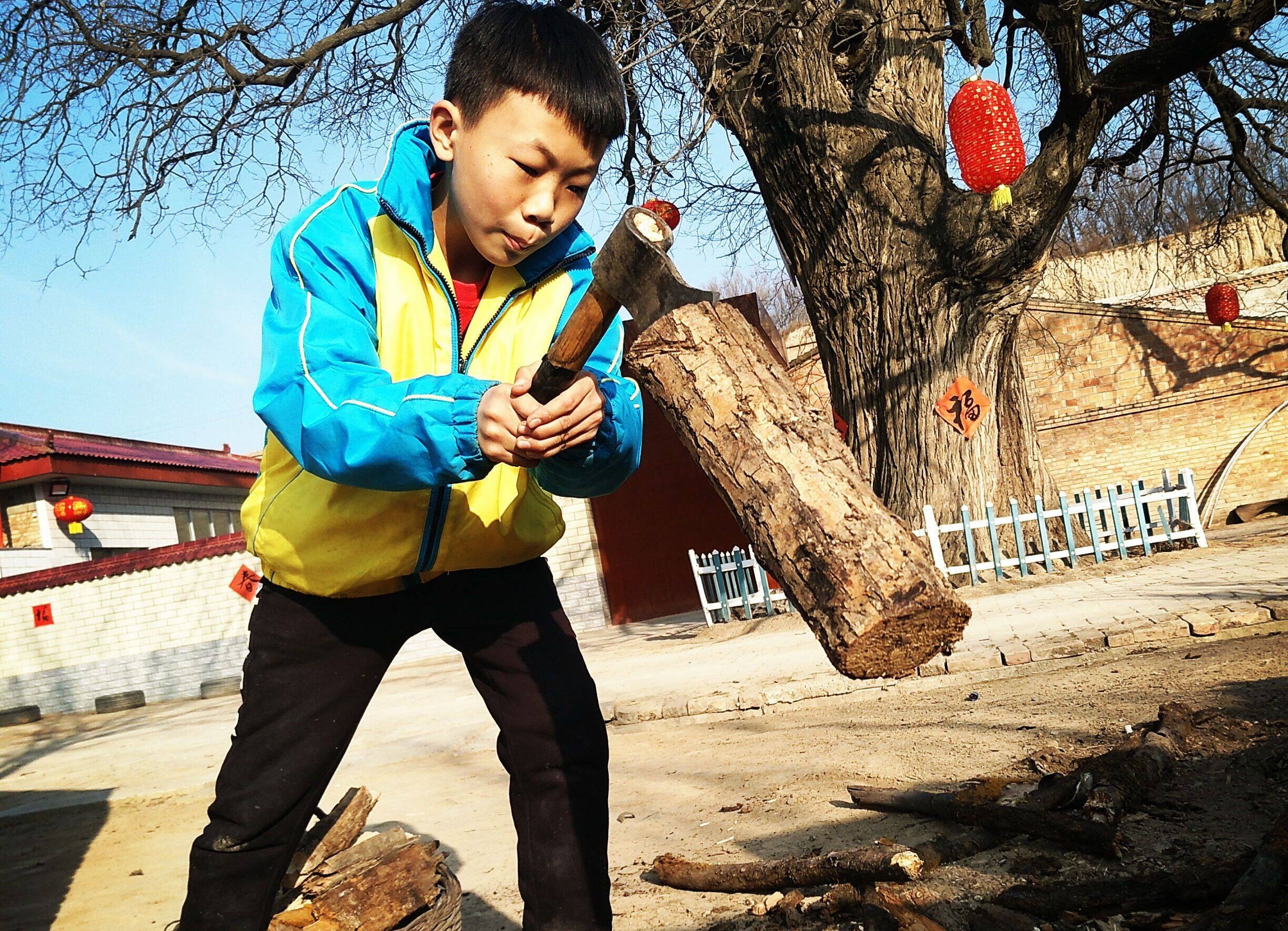 【新時(shí)代慶陽(yáng)好少年·胡震康】勤奮好學(xué)，有孝心的好少年