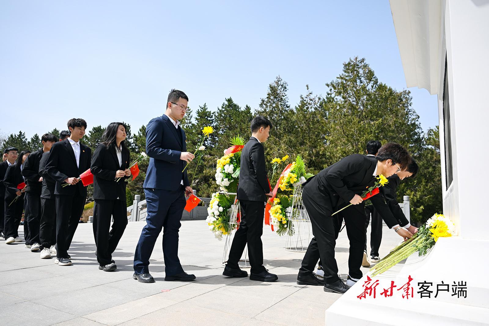 慶陽：開展“清明祭英烈 重走長征路”思政教育主題實(shí)踐活動(dòng)