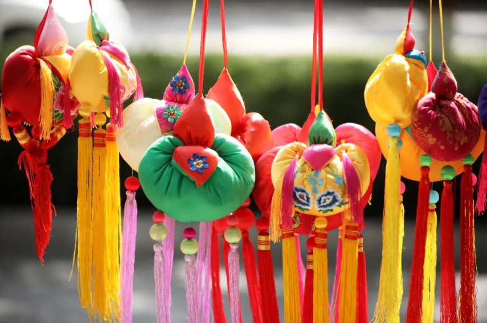 一點慶陽 | 一枚香包寄鄉(xiāng)思（文/高卓婭 ）